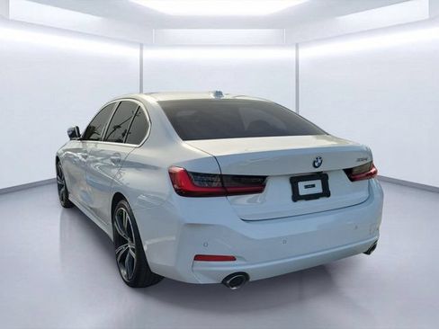 Used 2024 BMW 330i Sedan w/ Convenience Package RWD image 3