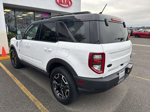 Used 2021 Ford Bronco Sport Outer Banks image 3