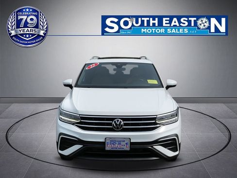Used 2022 Volkswagen Tiguan SE AWD/4WD image 3