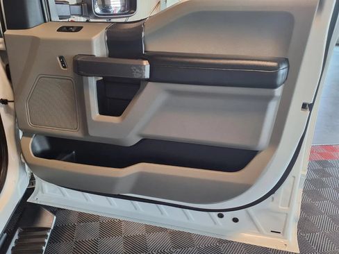 Used 2022 Ford F250 XLT AWD/4WD image 10