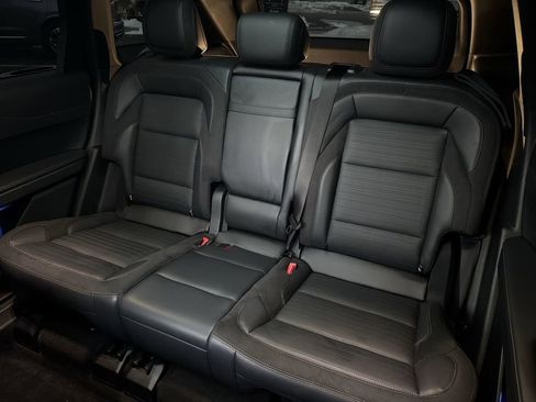 Used 2024 Lincoln Nautilus Reserve w/ Equipment Group 202A image 26