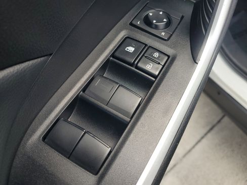 Used 2023 Toyota RAV4 LE image 19