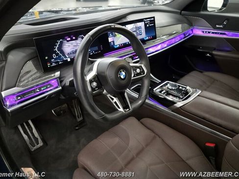 Used 2024 BMW 740i xDrive w/ Executive Package AWD/4WD image 30