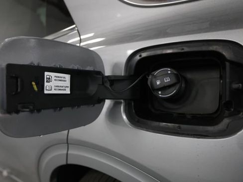 New 2026 Genesis GV70 2.5T Advanced image 11