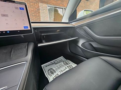 Used 2023 Tesla Model 3 Standard Range image 50