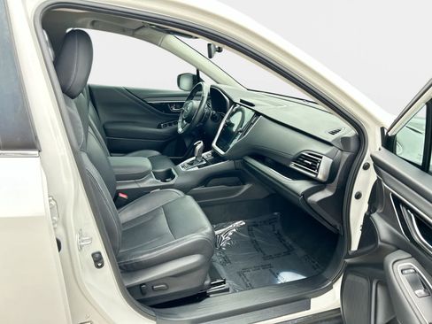 Used 2023 Subaru Outback Limited AWD/4WD image 14