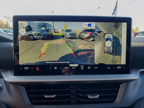 New 2026 Ford Explorer ST-Line w/ ST-Line Street Pack image 11