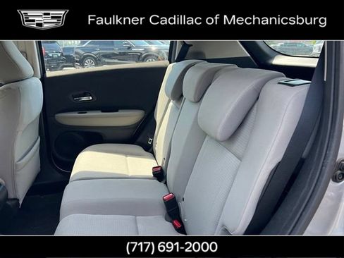 Used 2019 Honda HR-V LX image 14