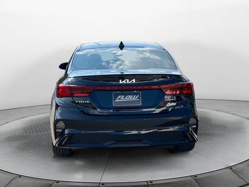Used 2024 Kia Forte GT-Line w/ GT-Line Premium Package FWD image 6