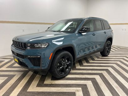 New 2026 Jeep Grand Cherokee Limited w/ Limited Altitude Package