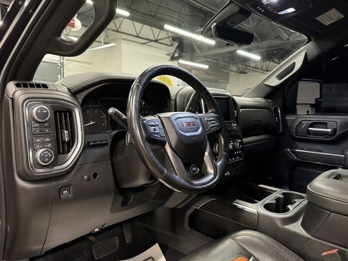 Used 2020 GMC Sierra 2500 AT4 w/ AT4 Premium Package AWD/4WD image 24