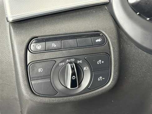 Used 2021 INFINITI QX50 Luxe w/ Appearance Package AWD/4WD image 15