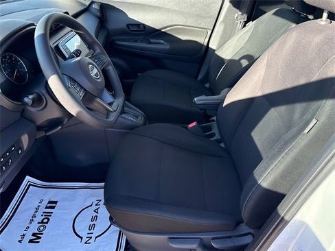 Certified 2023 Nissan Kicks S image 18