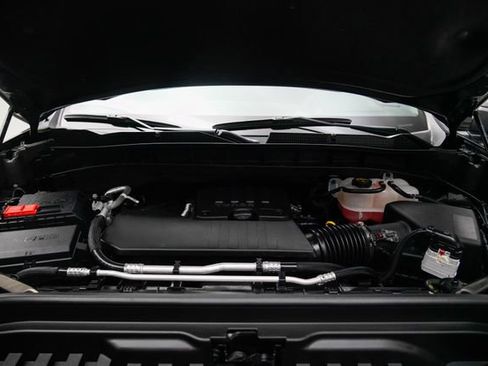 Used 2024 GMC Sierra 1500 Elevation image 14