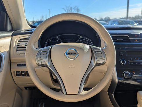 Used 2013 Nissan Altima 2.5 S image 18