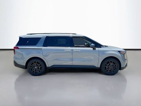 New 2026 Kia Carnival SX w/ SX Dark Edition Package FWD image 8