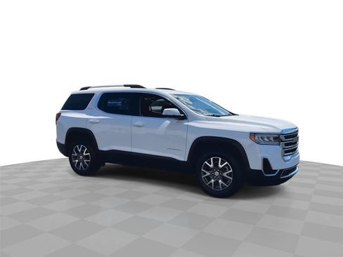 Certified 2023 GMC Acadia SLE w/ Driver Convenience Package FWD image 2