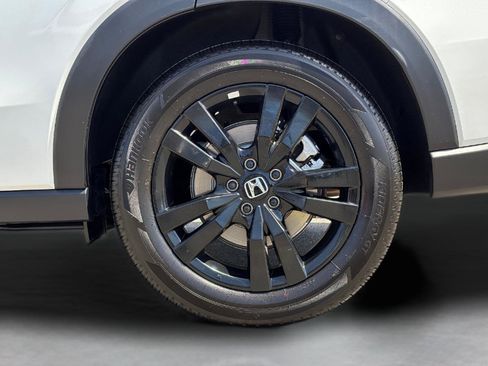 Certified 2026 Honda HR-V Sport image 25