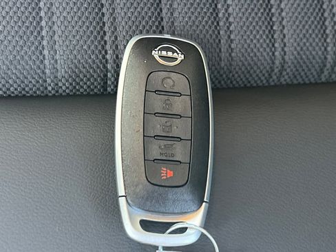 New 2026 Nissan Rogue SV image 25