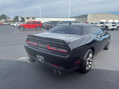 Used 2023 Dodge Challenger R/T Scat Pack RWD image 5