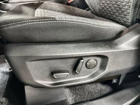 New 2025 Ford Ranger XLT w/ Equipment Group 301A High image 13