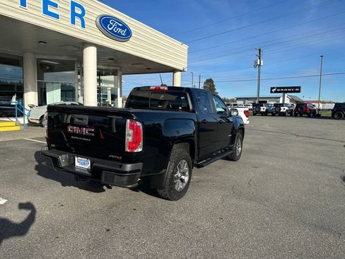 Used 2021 GMC Canyon AT4 image 3