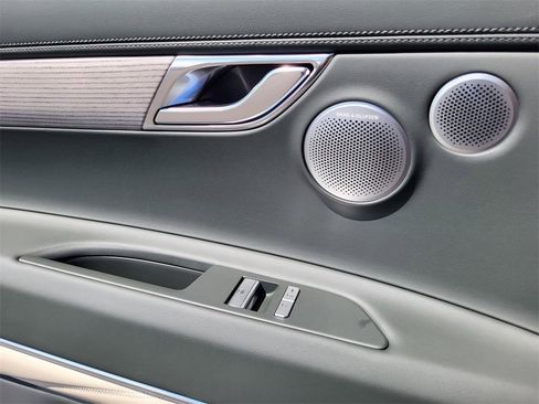 New 2026 Genesis GV80 2.5T Advanced image 12