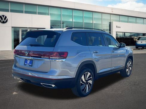 New 2026 Volkswagen Atlas SE FWD image 5