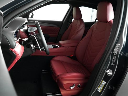 New 2025 Maserati Grecale Trofeo image 44