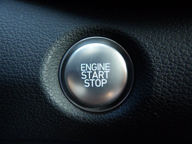 Certified 2022 Hyundai Santa Fe SEL AWD/4WD image 20