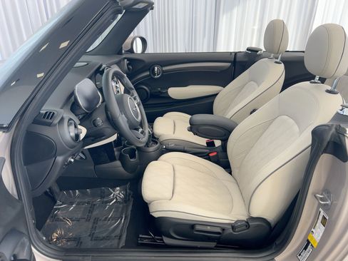 Certified 2023 MINI Cooper S w/ Signature Upholstery Package image 5