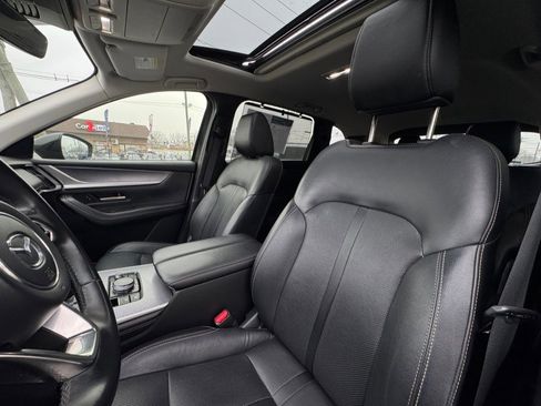 Used 2024 MAZDA CX-90 3.3 Turbo w/ Preferred Plus image 19