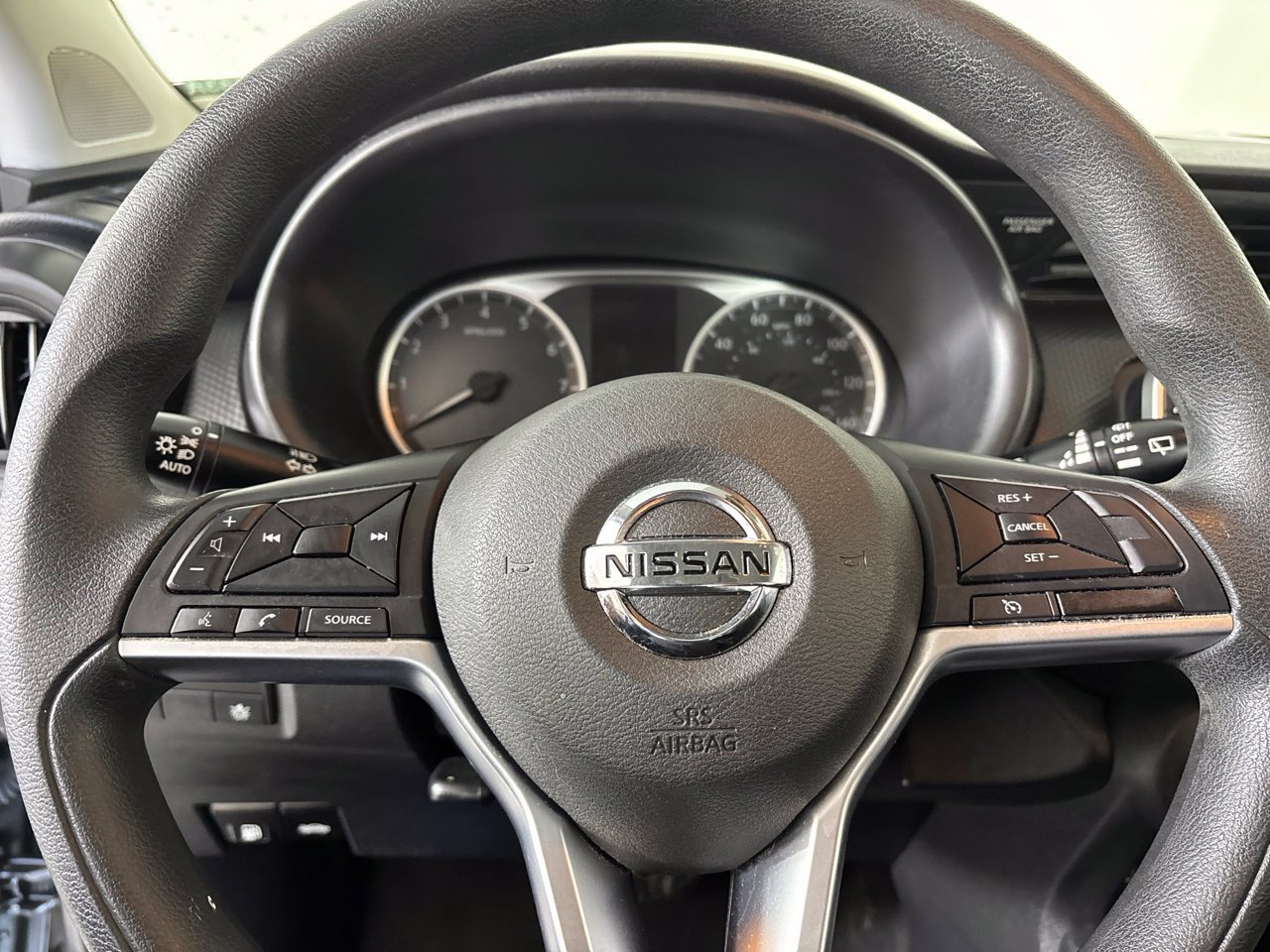 Used 2021 Nissan Kicks S FWD image 14