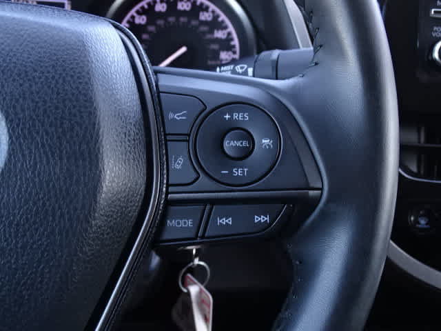 Certified 2022 Toyota Camry SE FWD image 34