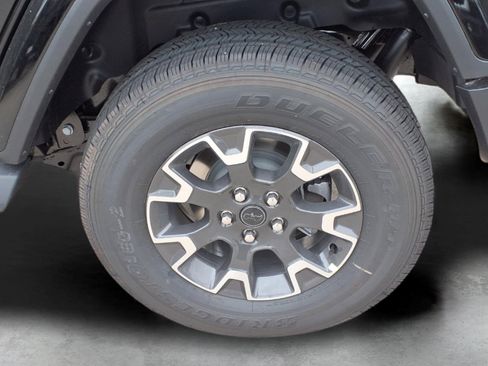 New 2026 Jeep Wrangler Unlimited Sahara AWD/4WD image 7