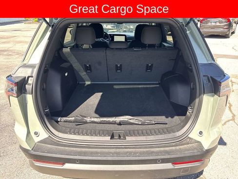 Used 2025 Chevrolet Equinox LT w/ Safety and Technology Package AWD/4WD image 24