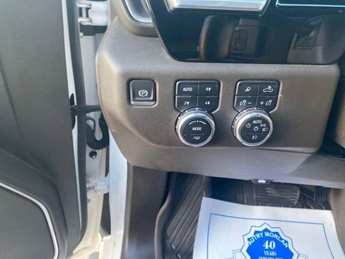 Used 2023 GMC Sierra 1500 SLT w/ SLT Premium Plus Package image 19