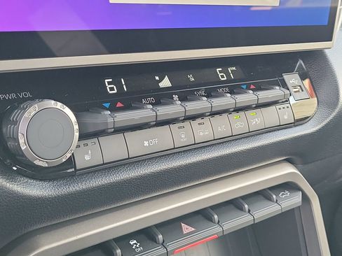 New 2026 Toyota Tundra SR5 AWD/4WD image 16