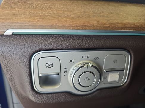 Certified 2020 Mercedes-Benz GLE 450 4MATIC image 27