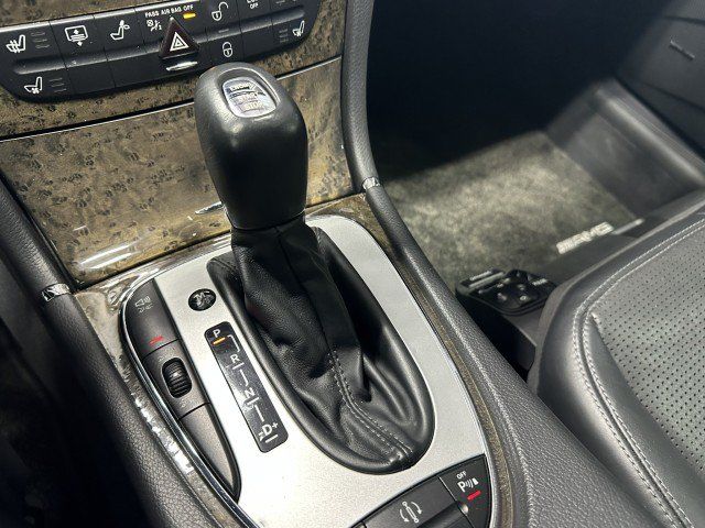 Used 2005 Mercedes-Benz E 55 AMG Sedan image 31