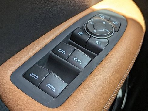 New 2025 Cadillac XT5 Premium Luxury image 25