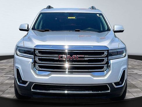 Used 2020 GMC Acadia SLT FWD image 2