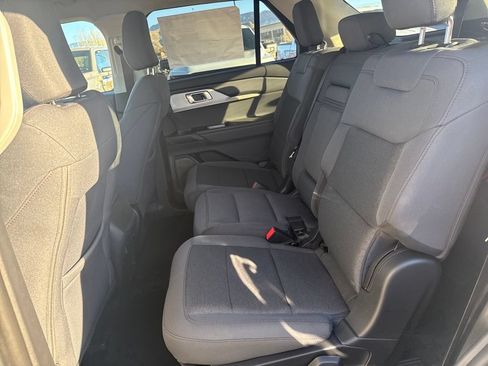 New 2026 Ford Explorer Active RWD image 11