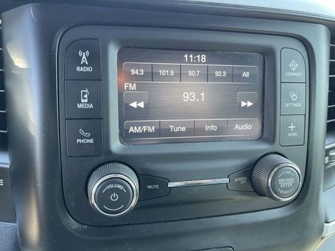 Used 2021 RAM 1500 Big Horn AWD/4WD image 16