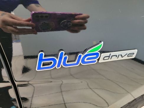 Used 2015 Hyundai Sonata Limited w/ Option Group 02 image 26