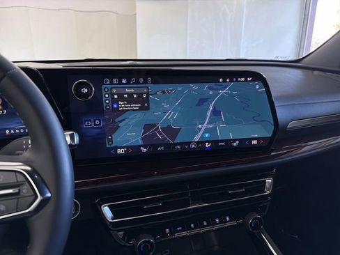 Certified 2026 Chevrolet Traverse Z71 image 29