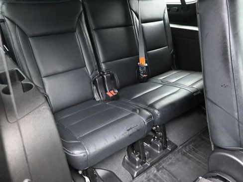 Used 2024 Chevrolet Suburban LS w/ Driver Alert Package image 30