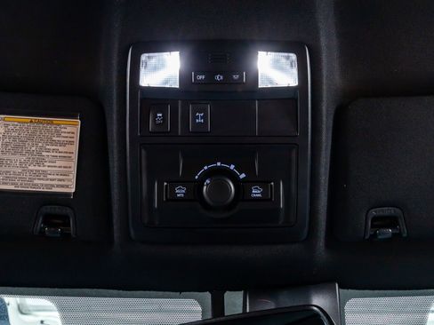 Used 2019 Toyota Tacoma TRD Off-Road image 27