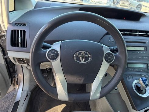 Used 2010 Toyota Prius FWD image 11