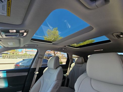 Certified 2026 Genesis GV80 2.5T Select AWD/4WD image 29